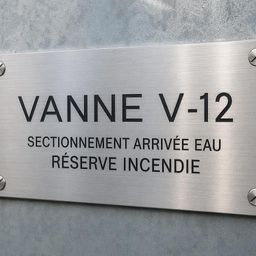 Marquage extérieur pour équipements et infrastructures
