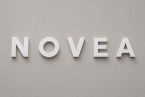Lettres PVC Découpées sur Mesure — Découpe laser / PVC expansé / Sur mesure