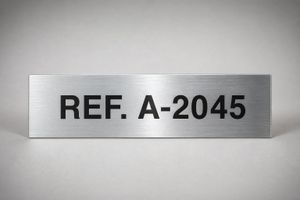 Étiquette industrielle technique — Identification / Traçabilité / Avertissement