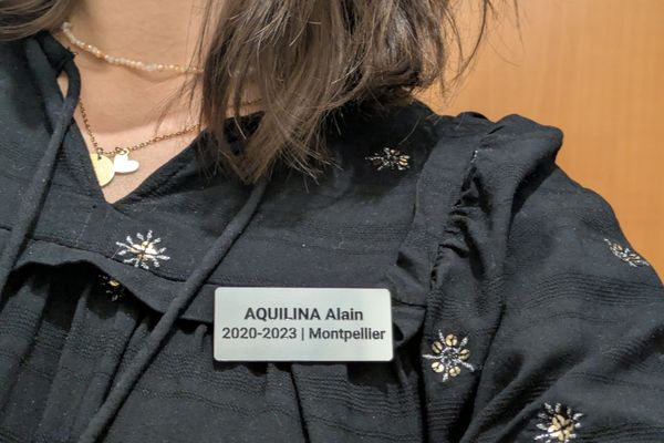 Badge professionnel personnalisé