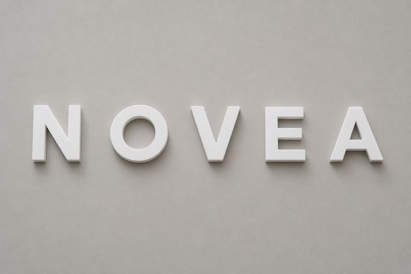 Lettres PVC Découpées sur Mesure