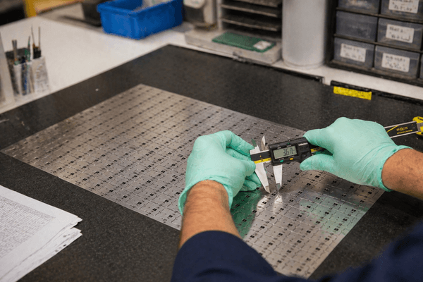 Gravure chimique sur mesure