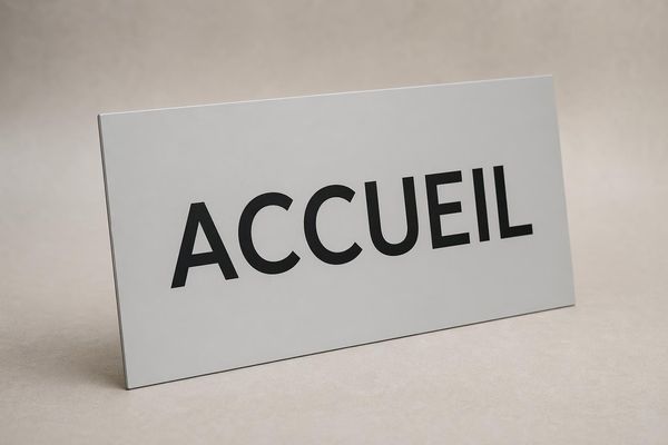 Plaque PVC gravée sur mesure