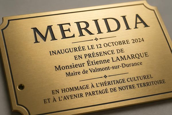 Plaque commémorative personnalisée