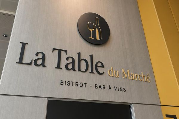 Signalétique restaurant personnalisée